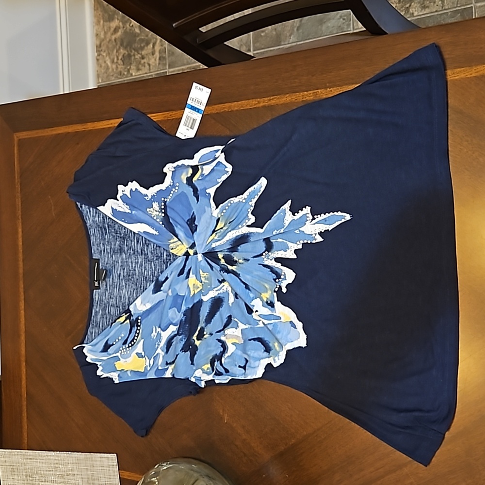 INC V-neck floral top